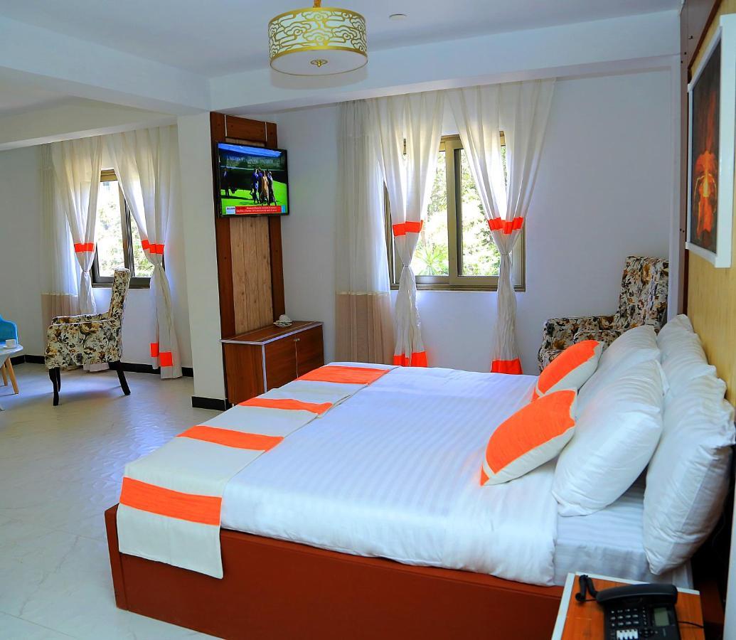 Abat Guest House Аддис-Абеба Экстерьер фото