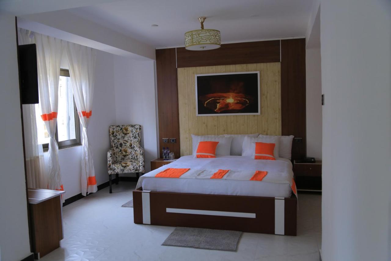 Abat Guest House Аддис-Абеба Экстерьер фото