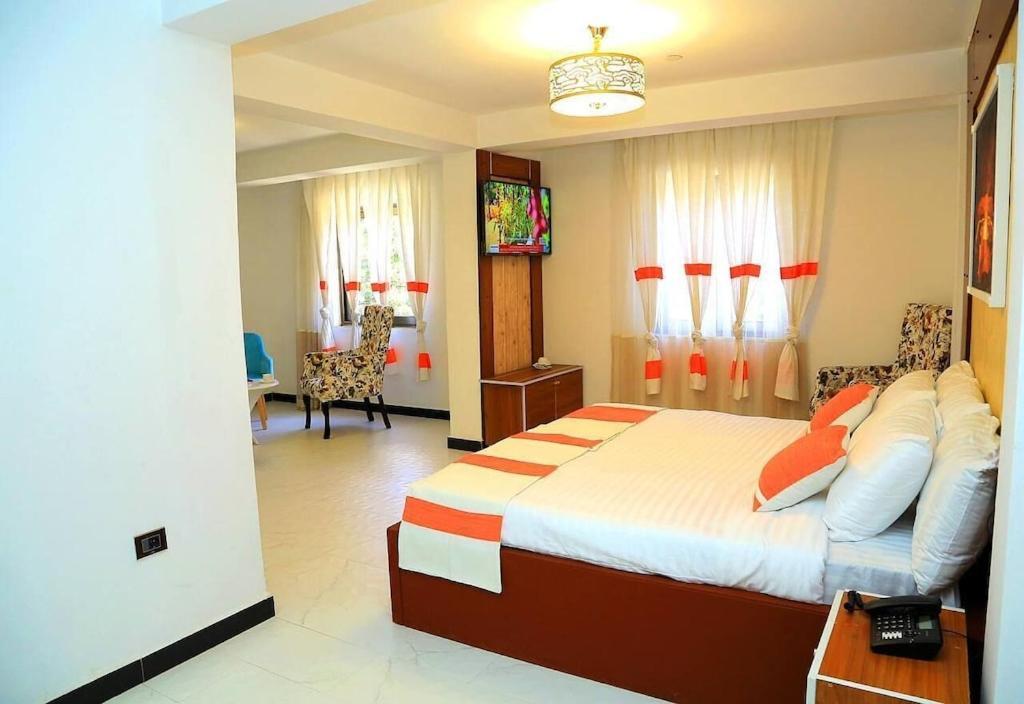Abat Guest House Аддис-Абеба Экстерьер фото